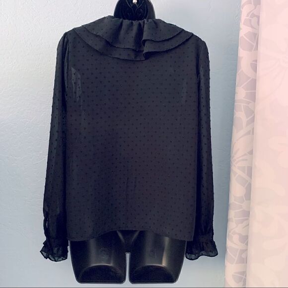 Who What Wear Black Swiss Dot Ruffled Button Down Blouse Size XS - Picture 7 of 11
